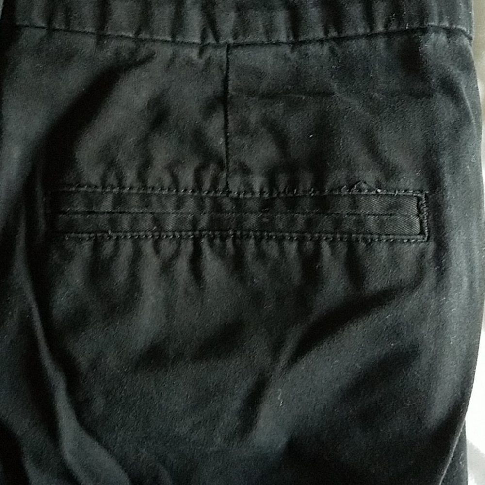 Shorts - Picture 4 of 4